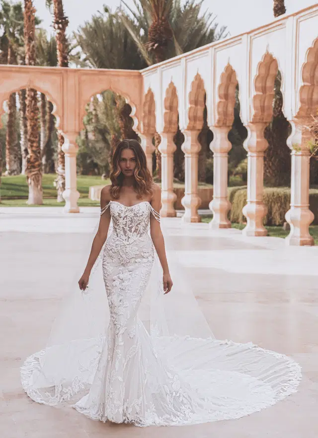 Violet by Enzoani: Fit & Flare silhouette, sweetheart neckline, lace