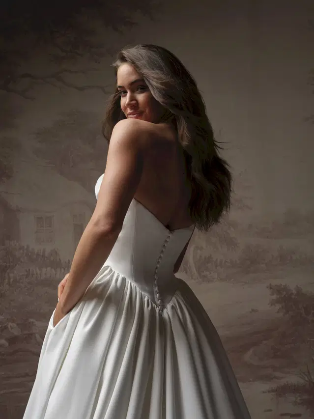 VANESSA by Rebecca Ingram - view 2 of 6
