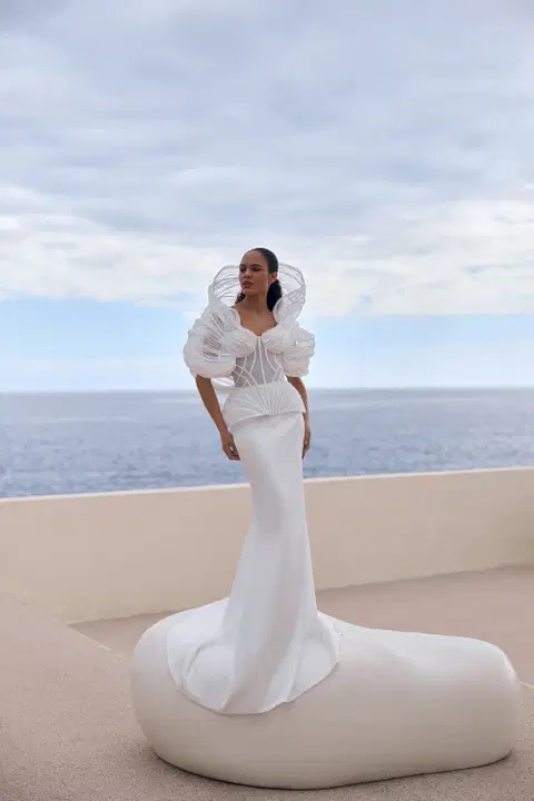 Silent Wave wedding dress by Liretta, mermaid, crepe