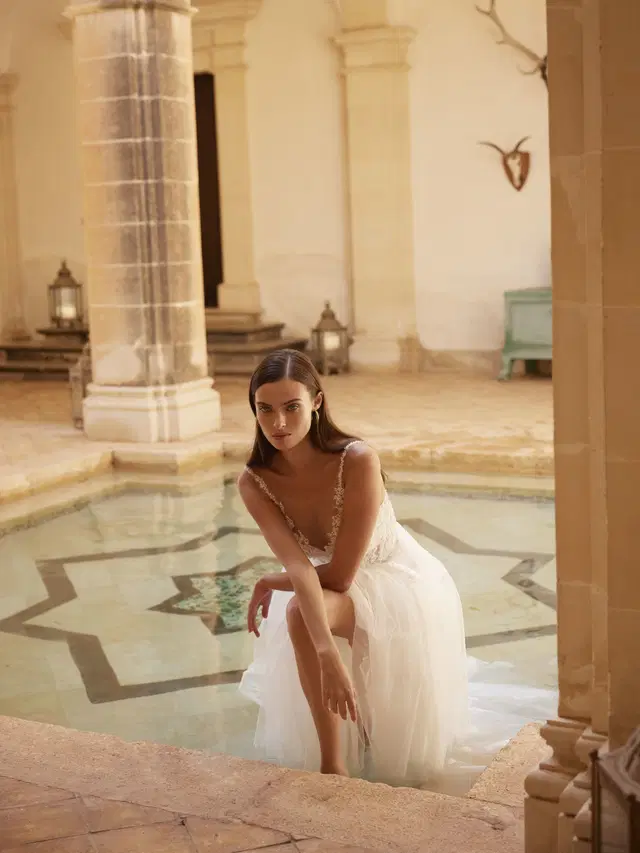 Elias by Modeca Bridal - view 9 of 9