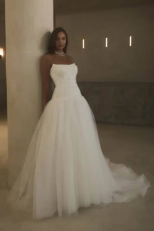 2639 by Casablanca Bridal: A-Line silhouette, straight neckline, tulle