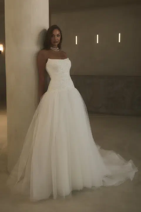 Style 2639 wedding dress by Casablanca Bridal, A-line, tulle