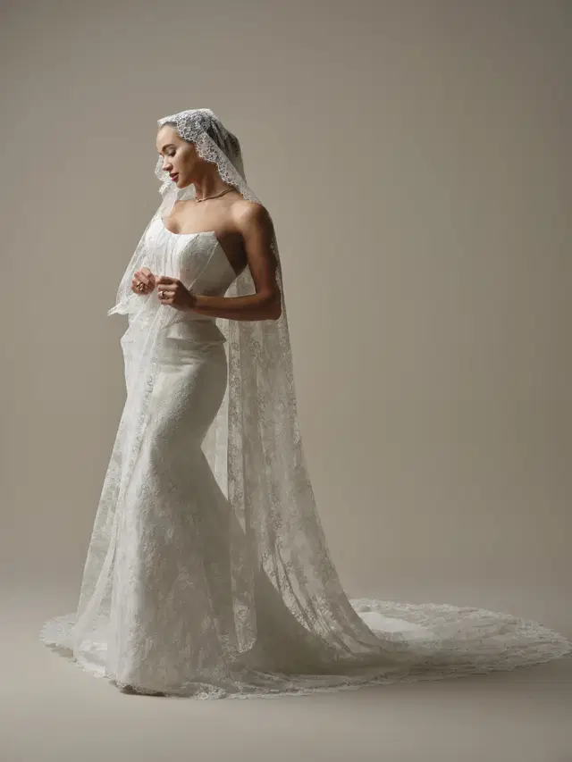 Lassen by Sottero & Midgley - view 15 of 19