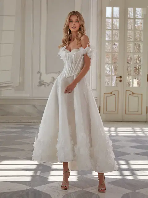 Raven wedding dress by Vanilla Sposa, empire, lace