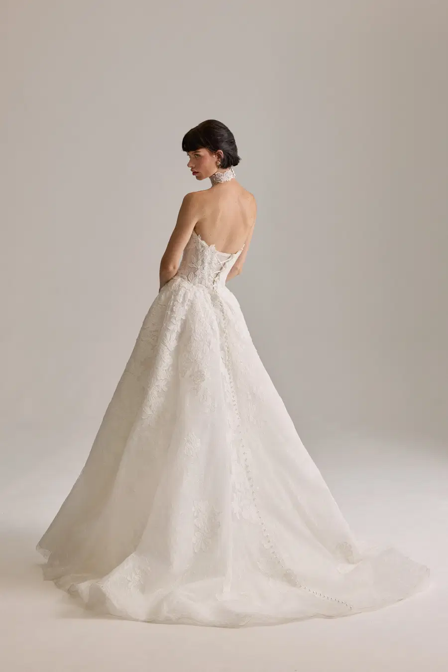 Elizabeth by Josephine Scott - view 2 of 8