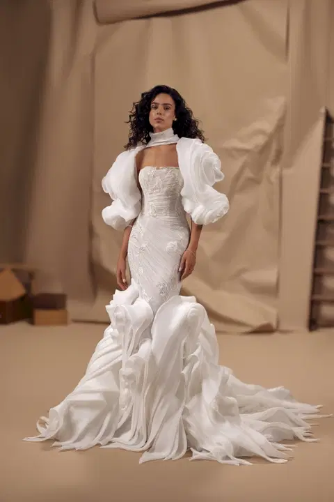 Wallis Simpson Brautkleid von Innocentia Divina, Meerjungfrau, Organza
