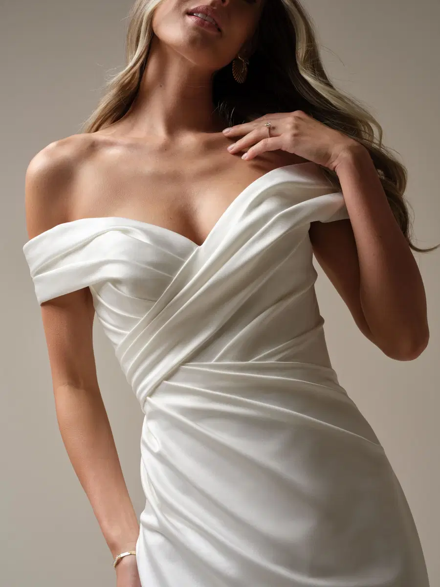 Latoya by Rebecca Ingram - view 6 of 6