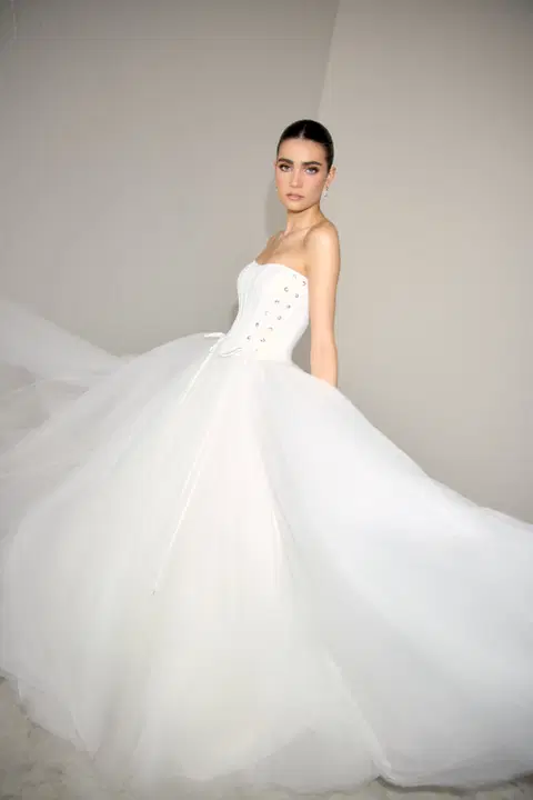 Lynx wedding dress by Justin Alexander Signature, ball gown, tulle