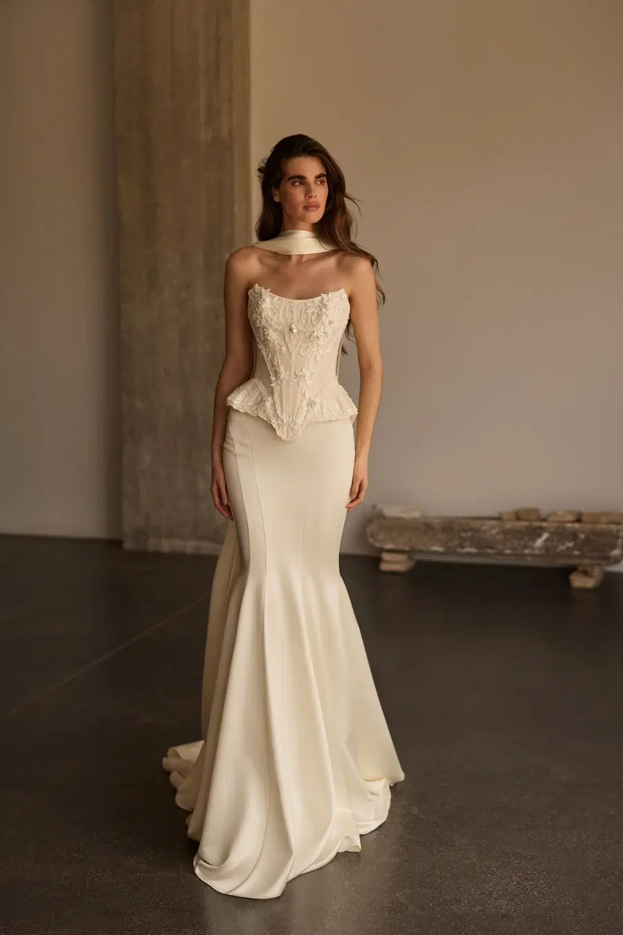 Frida by Milla Nova: Mermaid silhouette, satin