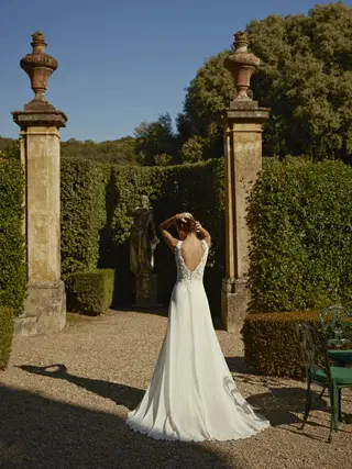 Danique by Modeca Bridal - view 3 of 4