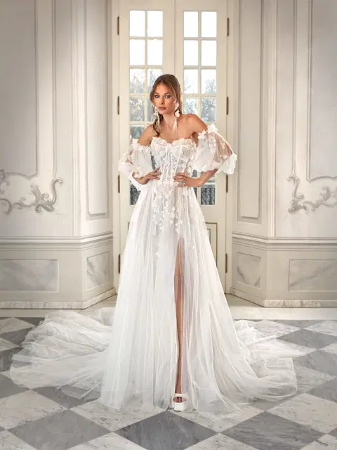 Parissa wedding dress by Vanilla Sposa, A-line, lace