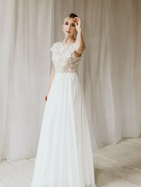Lotta wedding dress by Esther Hofmann, A-line, tulle