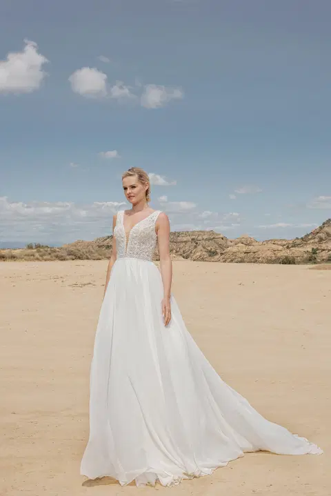Style DT106 wedding dress by Duett, A-line, tulle