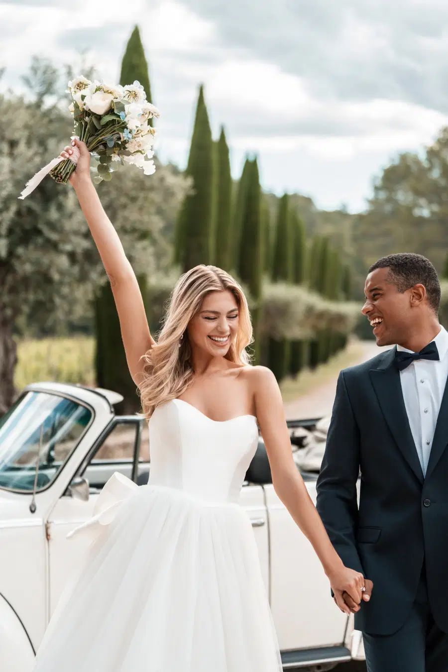 A1311 by Allure Bridals - view 6 of 10