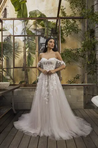Cameryn by Beloved by Casablanca - view 3 of 10