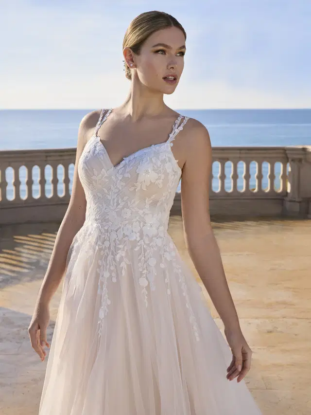 MAYLEA by Ladybird - view 3 of 3