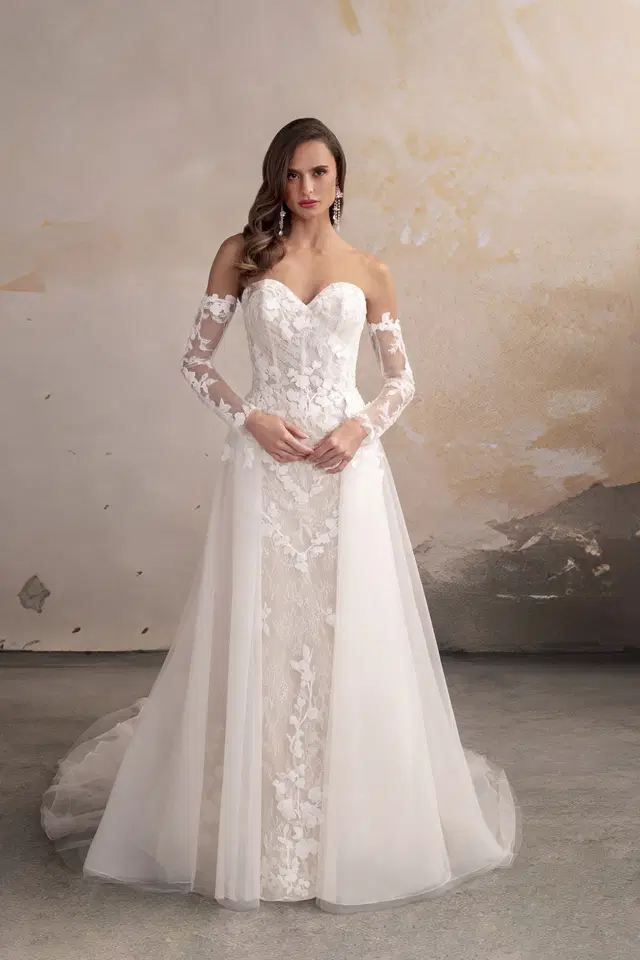 Cecilia by Donna Salado Couture: Fit & Flare silhouette, sweetheart neckline, separate sleeves, lace