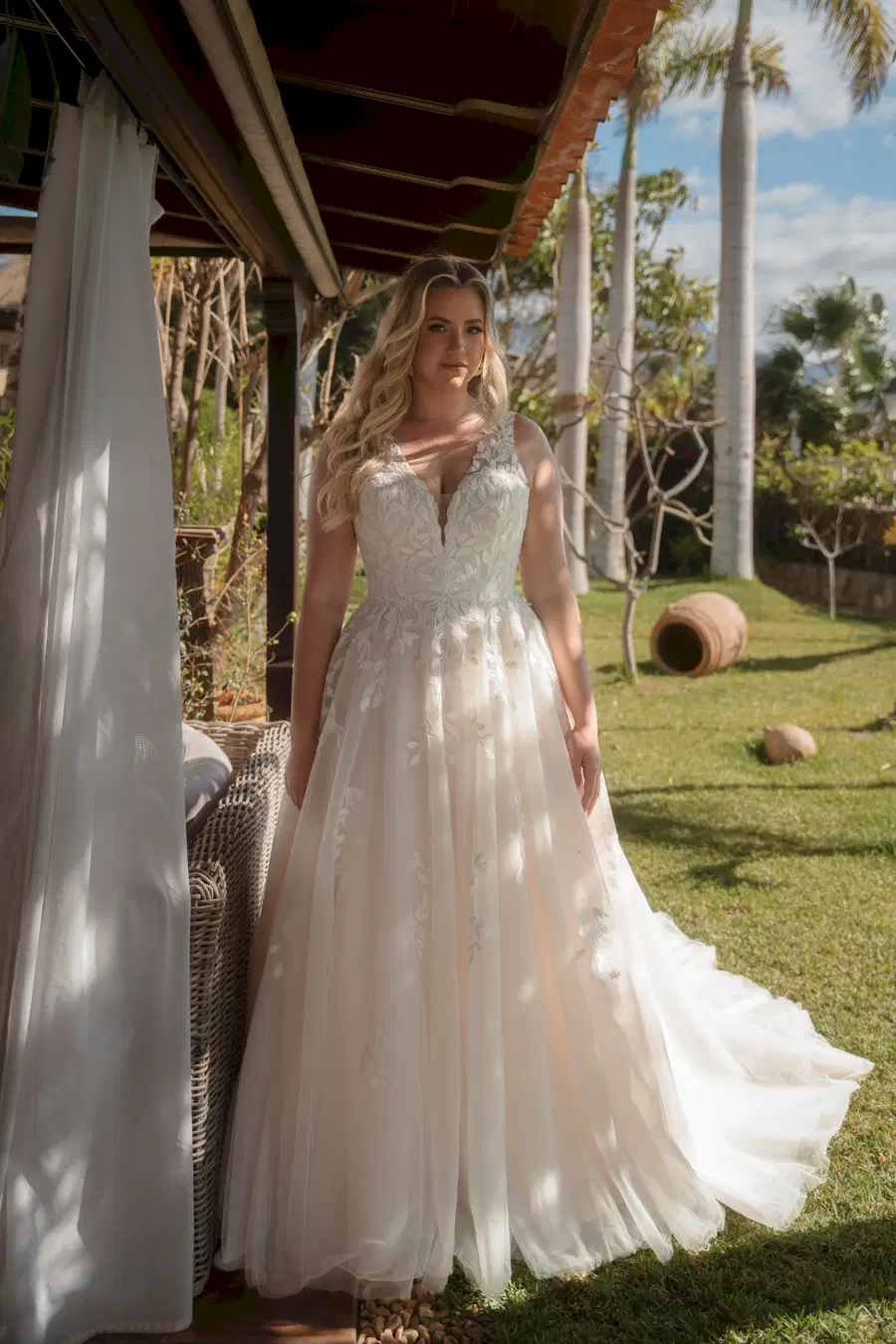 90708 by Diane Legrand: A-Line silhouette, V-neck neckline, lace