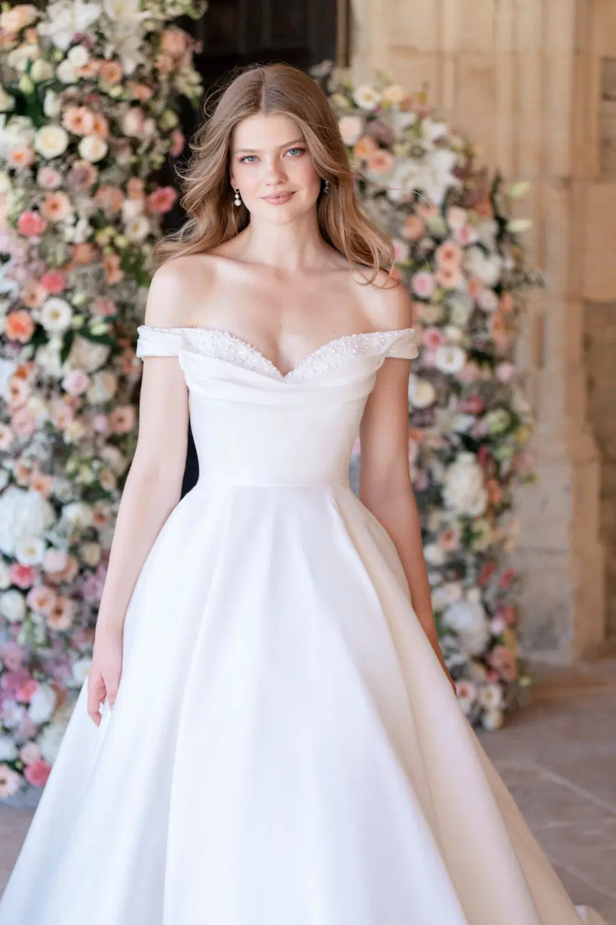 R3800 by Allure Romance - view 3 of 6
