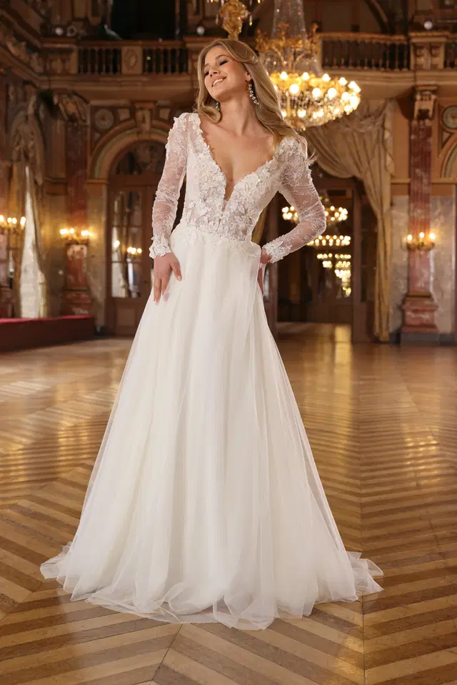 Bernou by Azuree Bridal: A-Line silhouette, deep V-neck neckline, long sleeves, lace