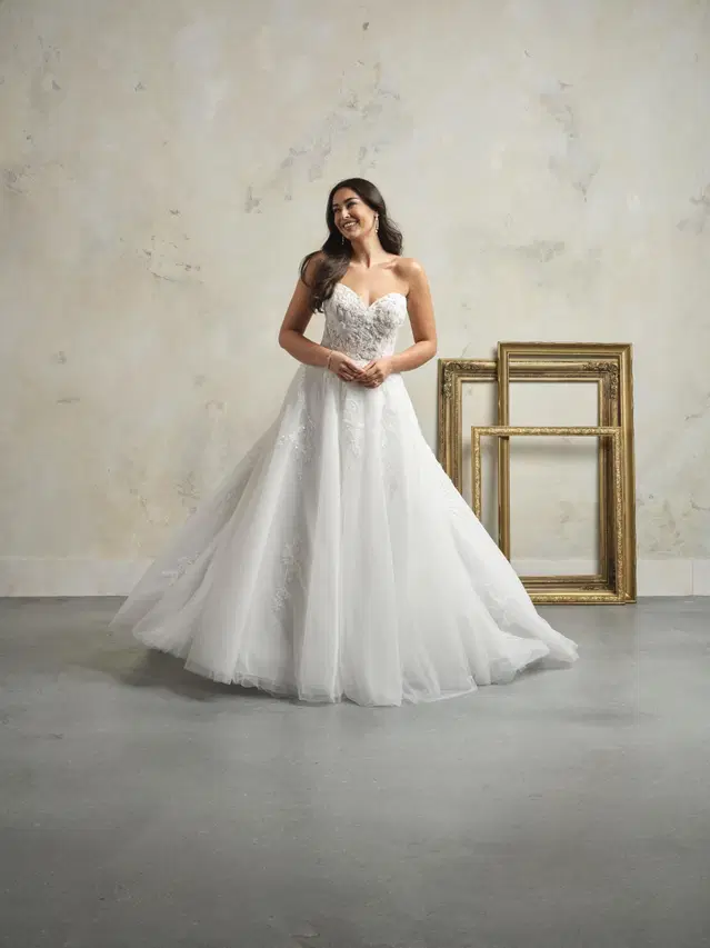 Caroline by Maggie Sottero: A-Line silhouette, sweetheart neckline, sleeveless, lace