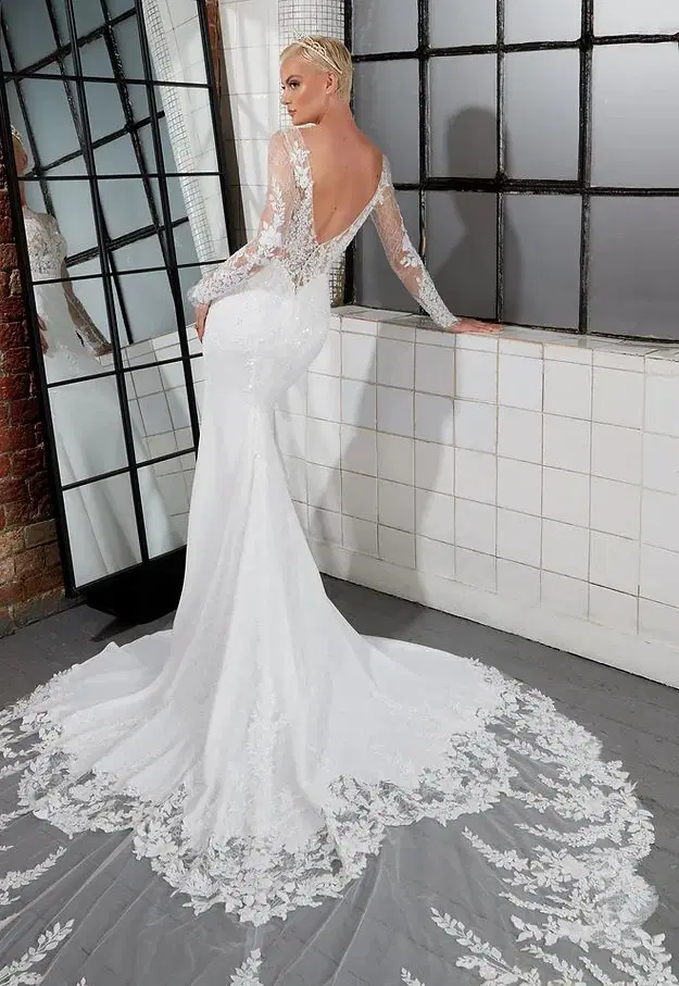 Natalia by Avenue by Josephine Scott - view 4 of 5