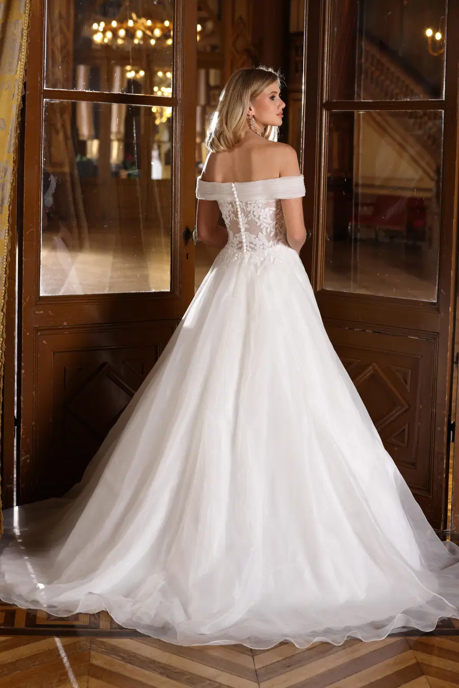 Busra by Azuree Bridal - view 3 of 3