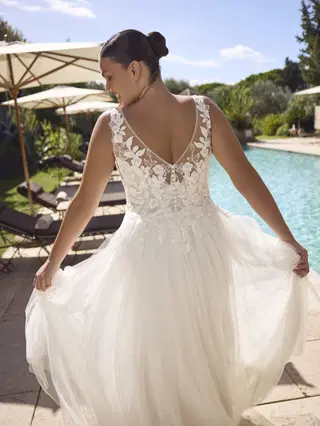 Jada by Modeca Bridal - view 6 of 6