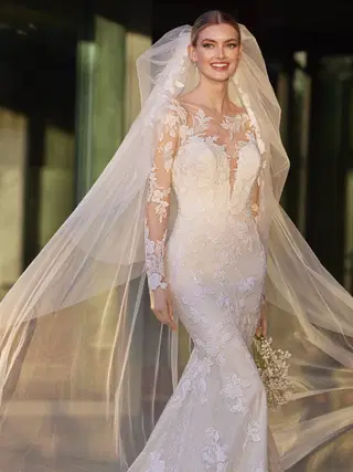 ILA by Pronovias - view 4 of 4