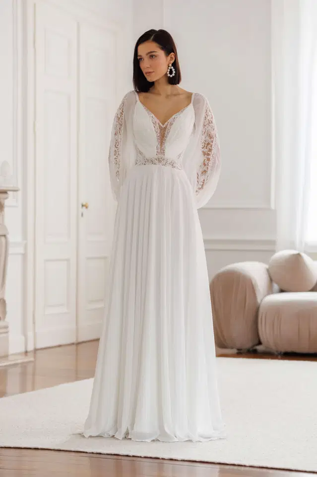 ART 26/12 by Jarice: A-Line silhouette, V-neck neckline, long sleeves, chiffon