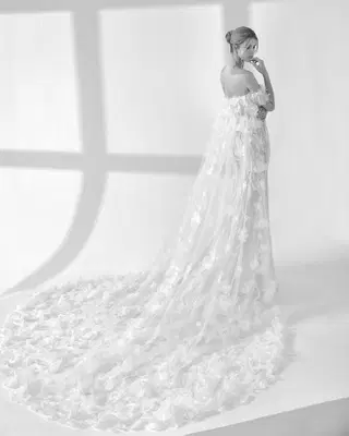 Adelle by Luna Novias - view 4 of 4
