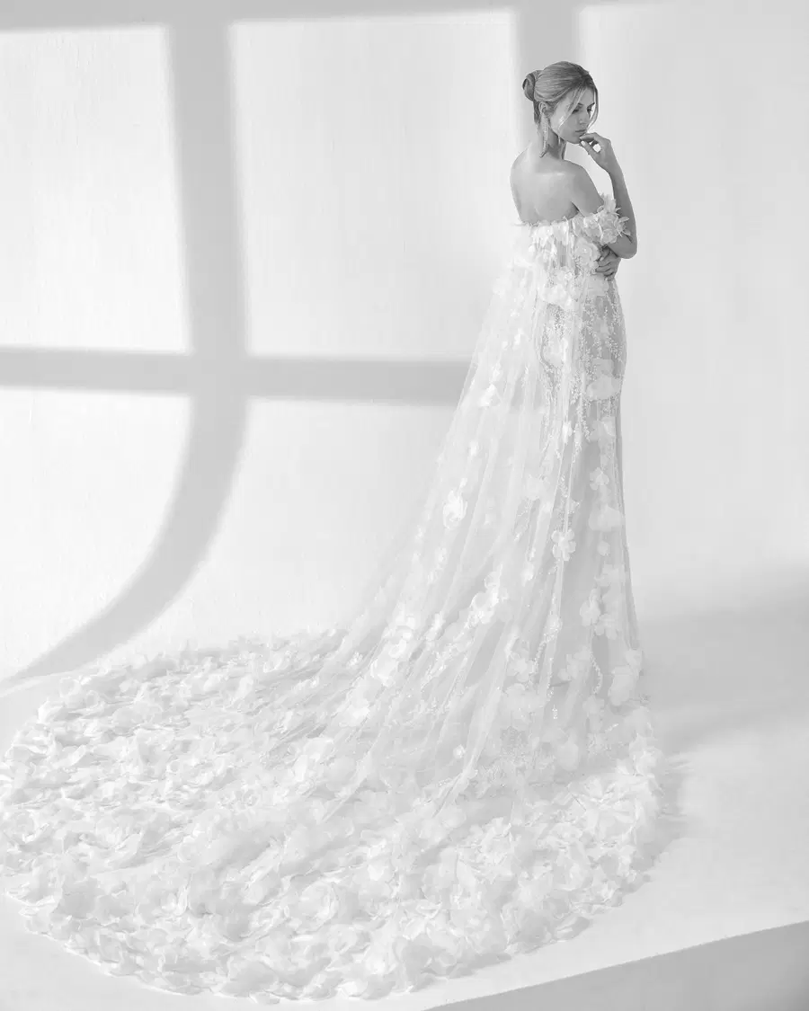 Adelle by Luna Novias - view 4 of 4