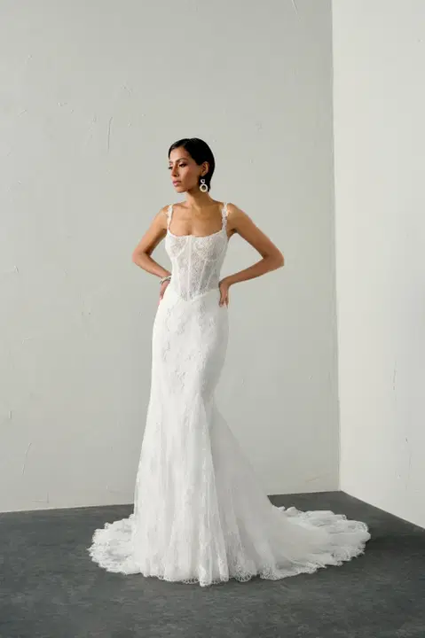 Valour wedding dress by Justin Alexander Signature, mermaid, lace
