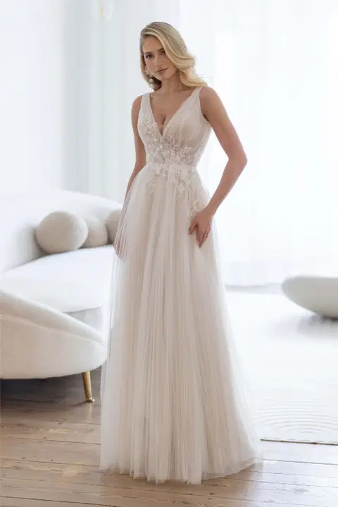 Lavelle Brautkleid von Jarice, Tüll, V-Ausschnitt