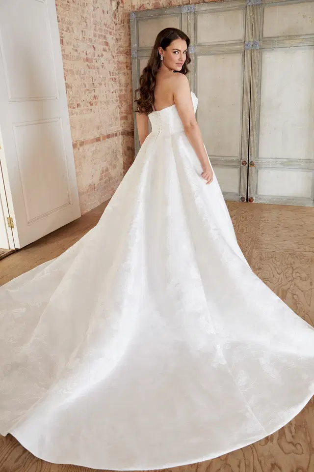 44513 by Sincerity Bridal - view 9 of 9