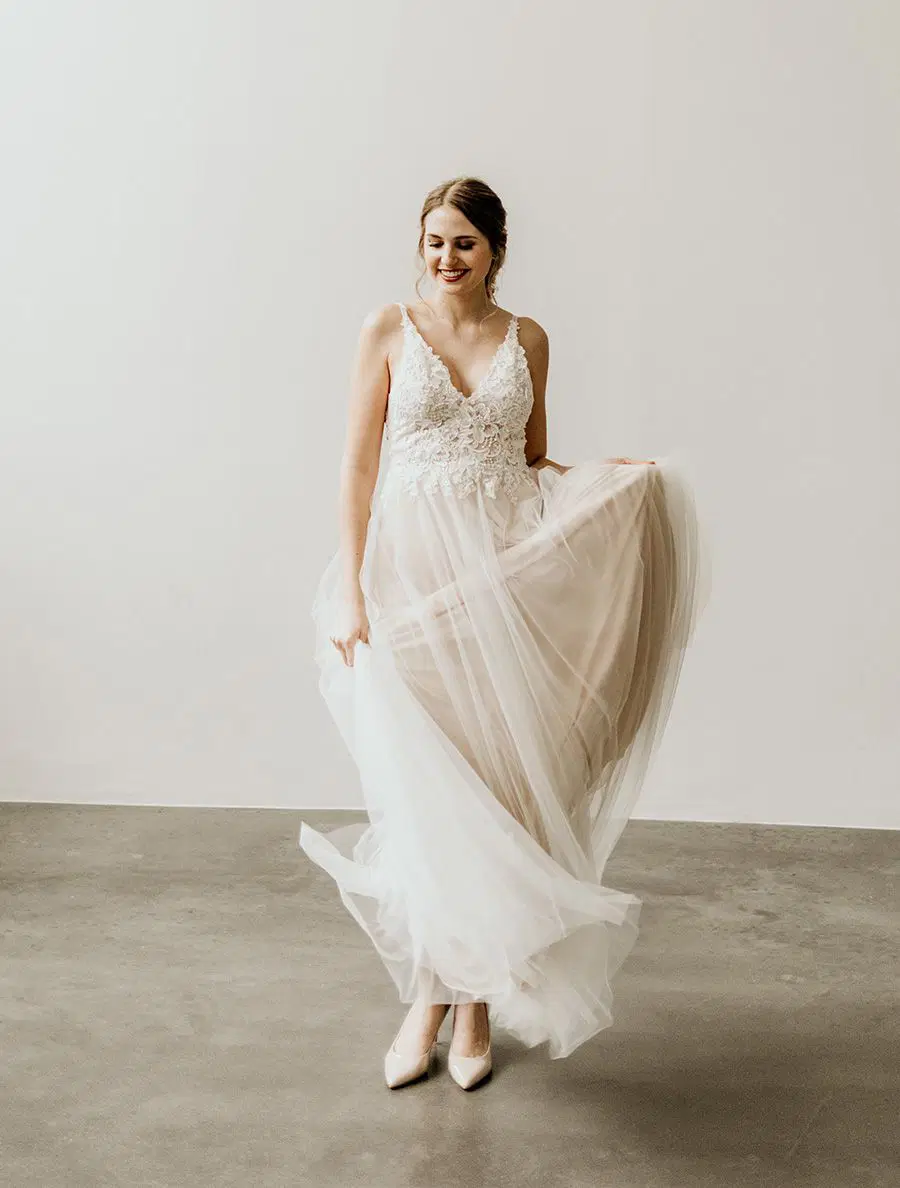 HAZEL BLUSH by Esther Hofmann - view 4 of 8
