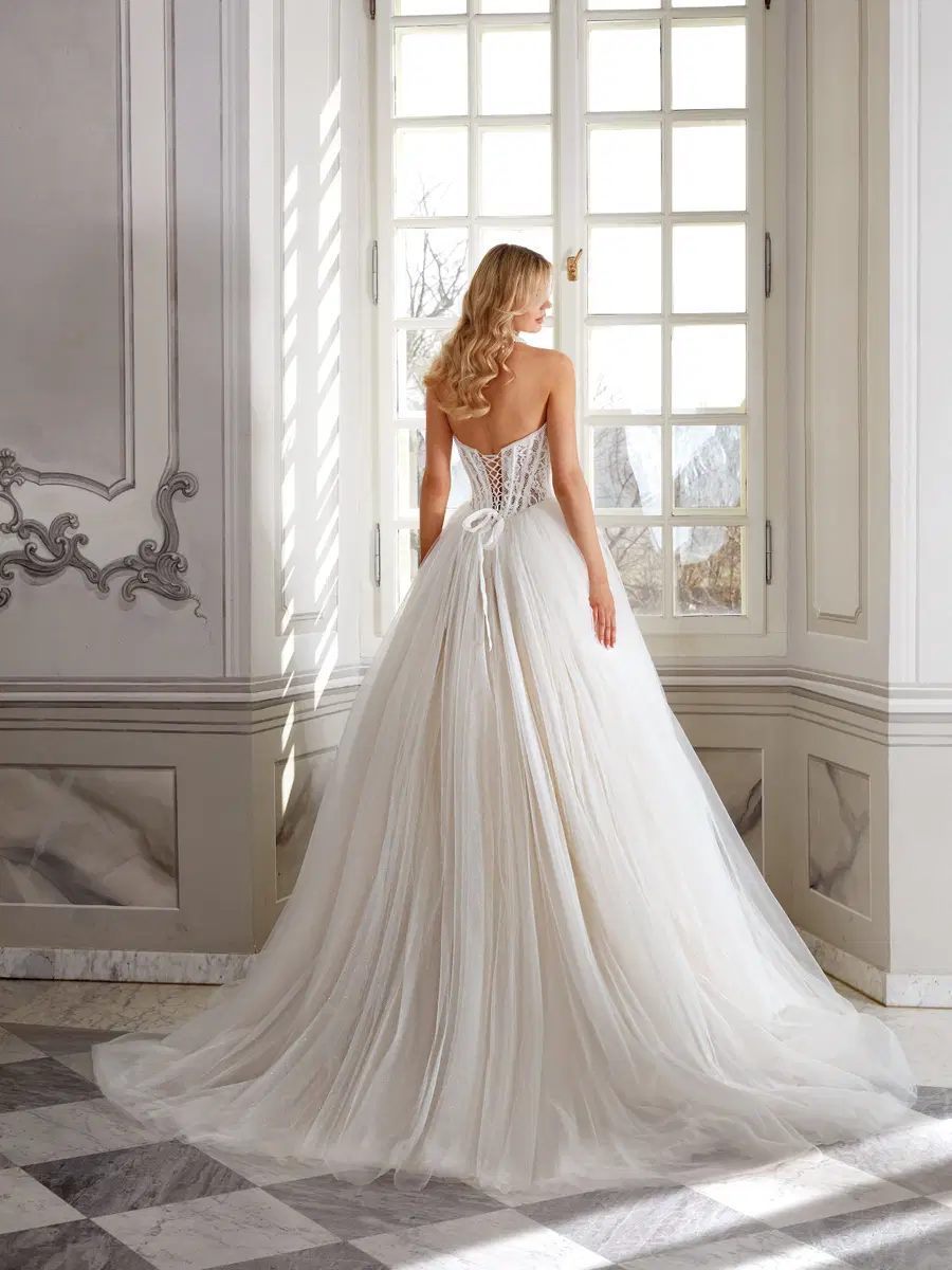 Kiana by Vanilla Sposa - view 2 of 2