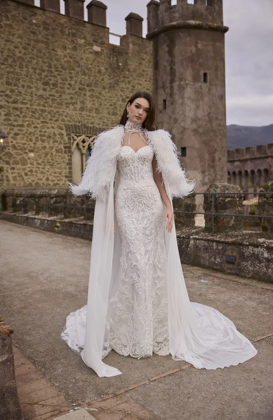 Agra 63318 by Veni Infantino: Mermaid silhouette, sweetheart neckline, sleeveless, lace