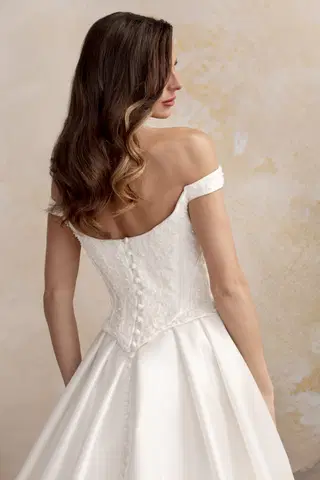 Sassa by Donna Salado Couture - view 4 of 4