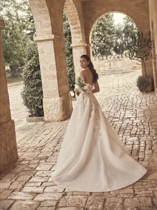 Morwen von Modeca Bridal - Ansicht 2 von 5