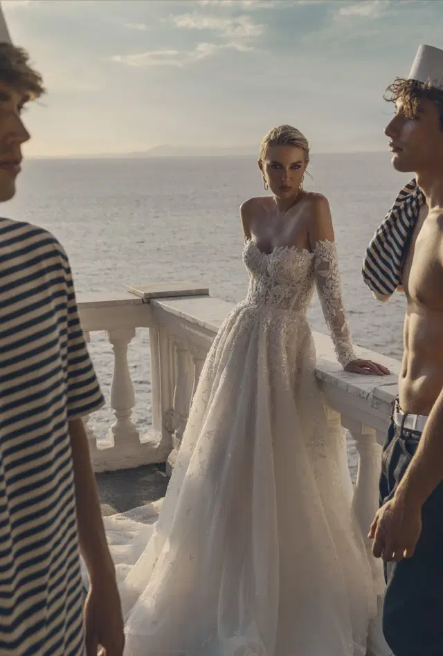 Calvino 24-015 by Ricca Sposa - view 2 of 3