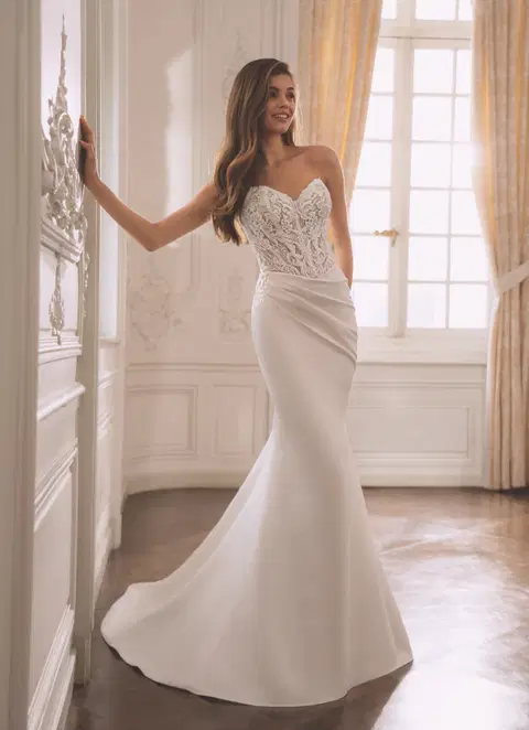 Fianna wedding dress by ÉLYSÉE, fit & flare, lace