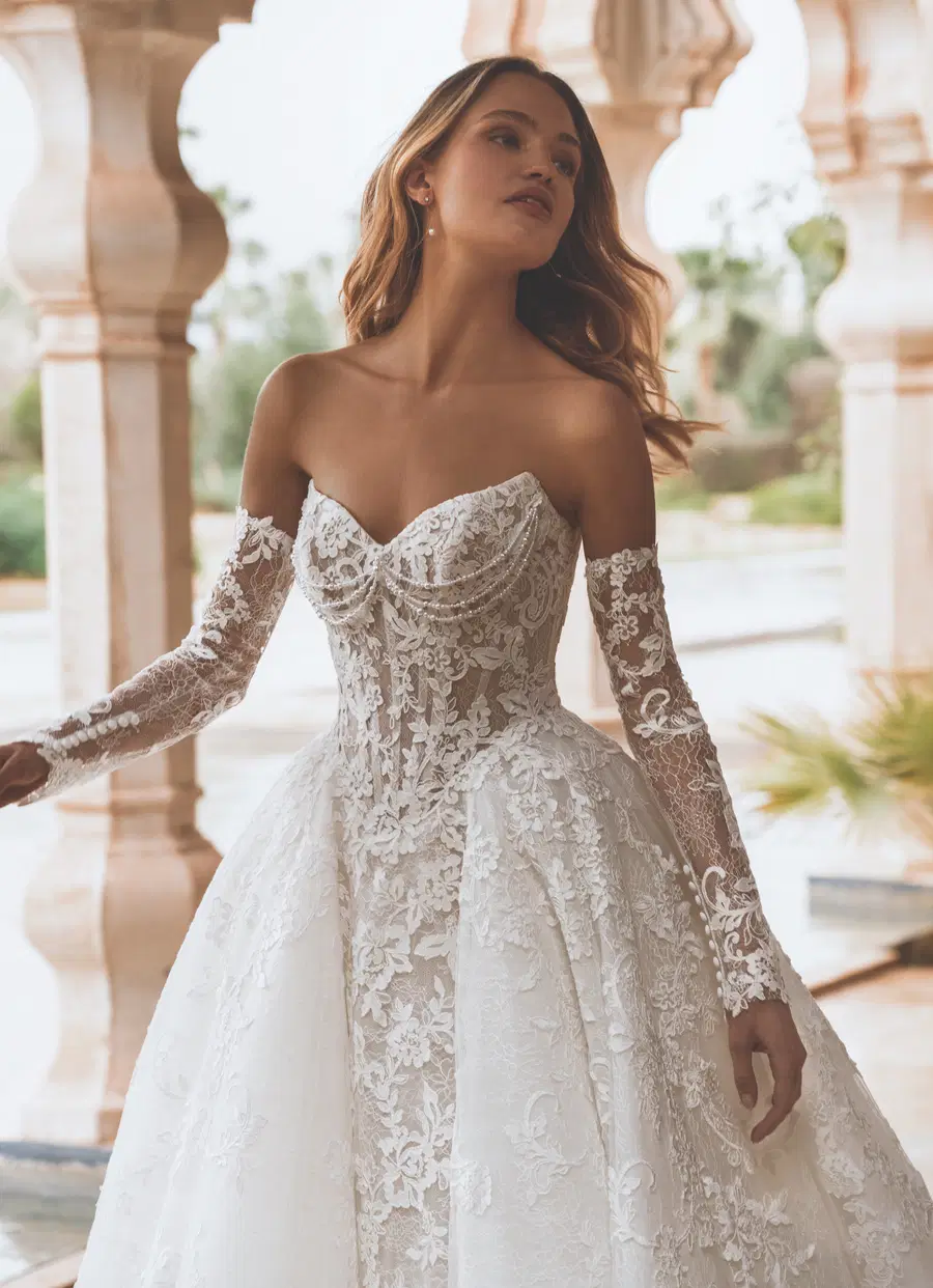 Valen by Enzoani - view 5 of 8