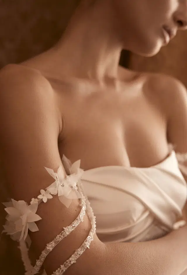 Isolde 25-007 by Ricca Sposa Atelier - view 2 of 4