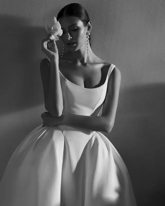 Romance by Rosa Clara - view 2 of 3