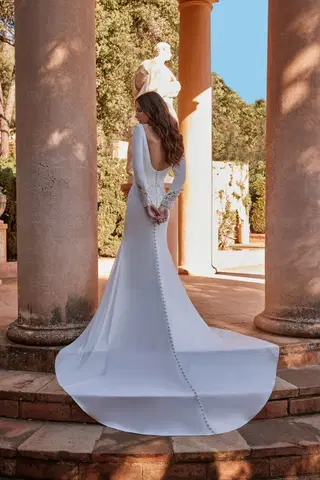 LINDA by Serravalle - view 4 of 4