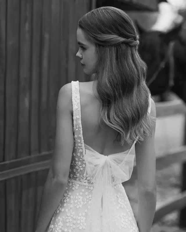 NUISA by Alma Novia - view 3 of 3