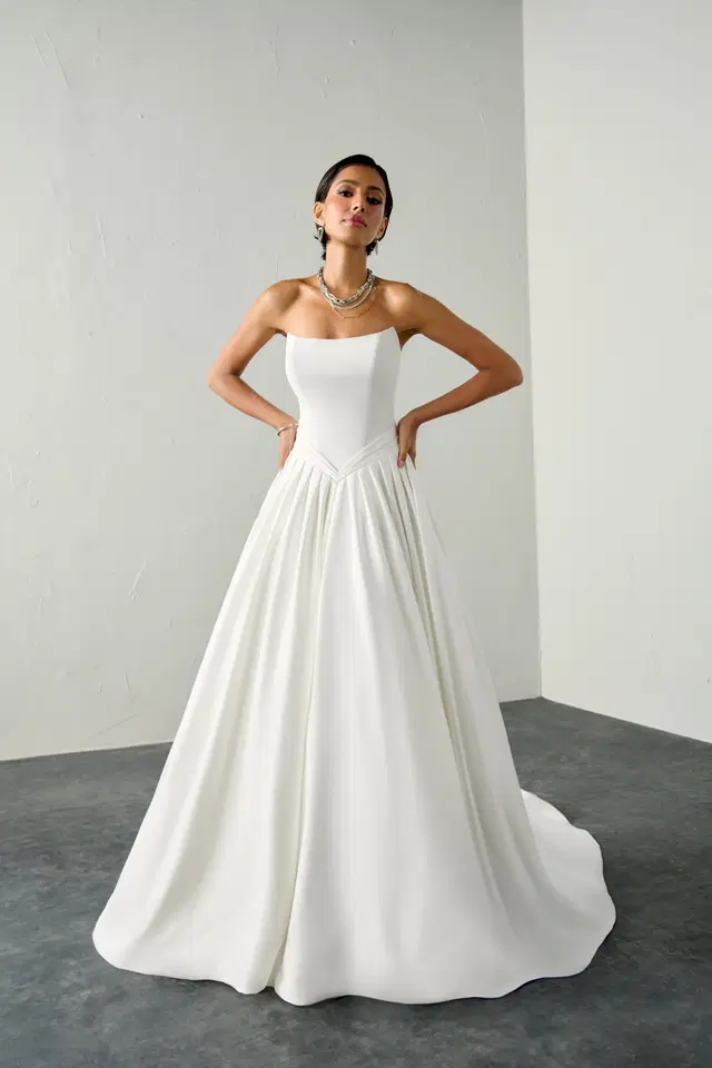 Opaline by Justin Alexander Signature: Ball Gown silhouette, straight neckline, sleeveless, satin