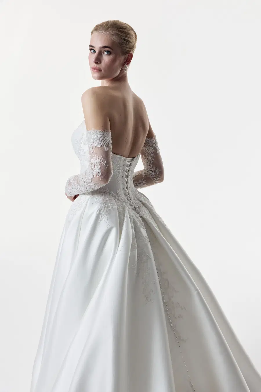 Cordelia by Josephine Scott - view 4 of 9