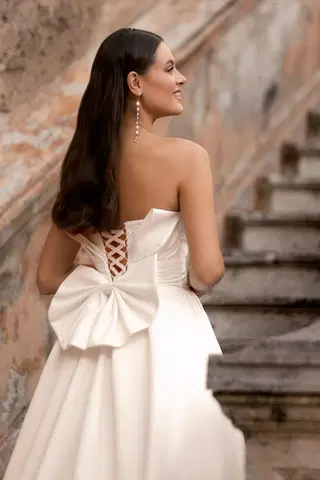 8331 by Monica Loretti - view 4 of 7